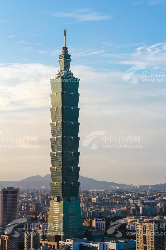 图片描述 该楼融合东方古典文化及台湾本土特色
